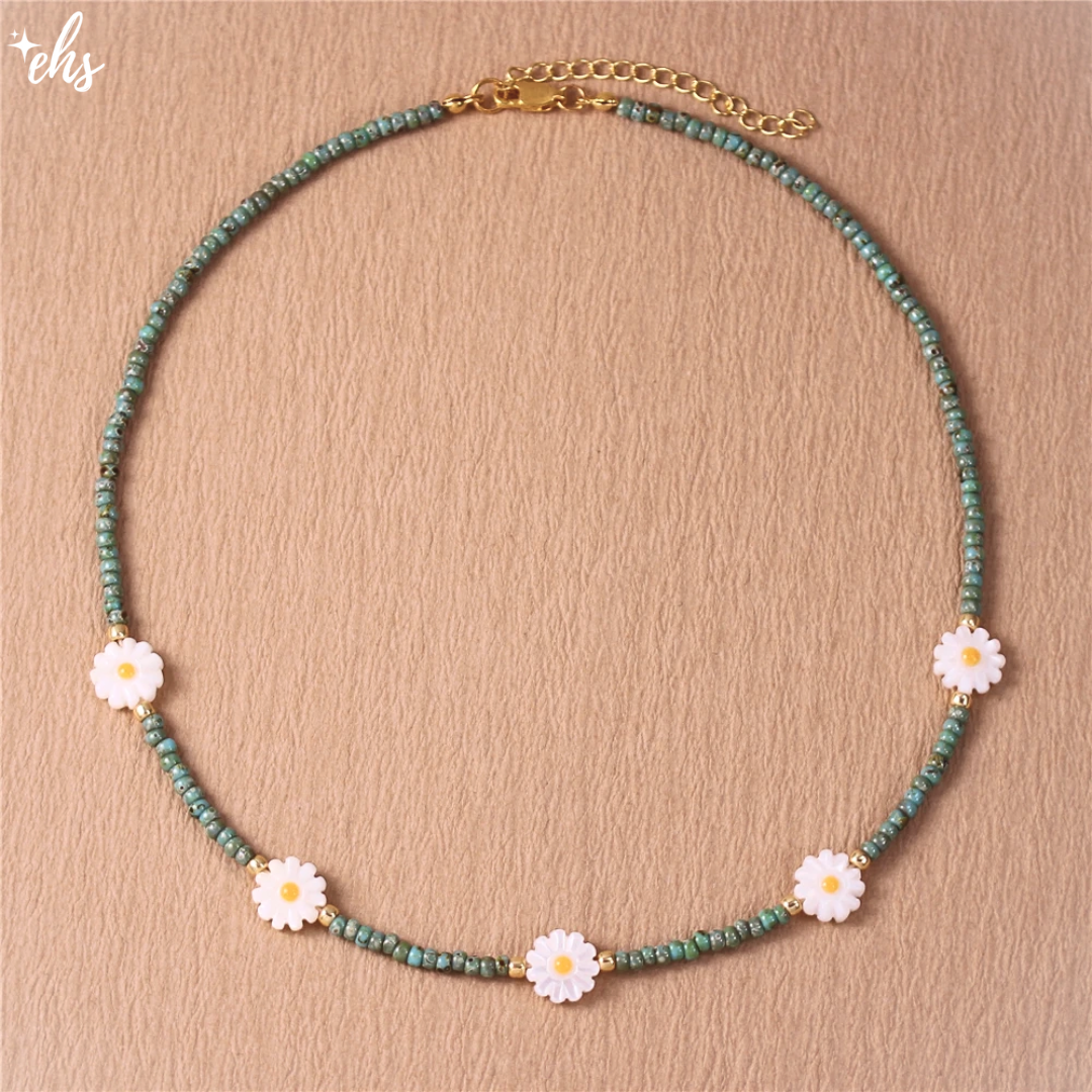 seed bead flower necklace Daisy Flower Seed Bead Necklace