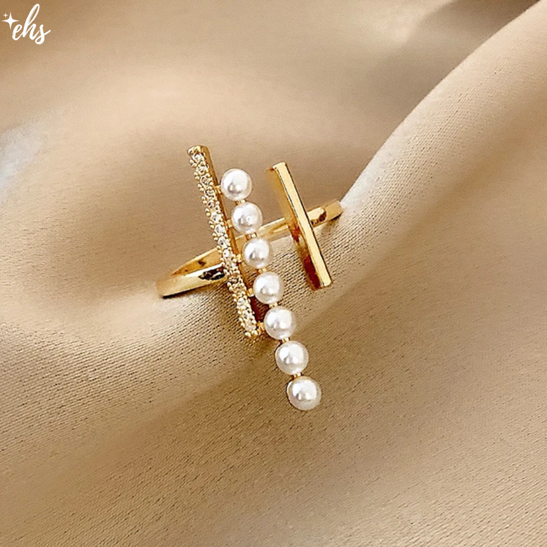 Flirty Pearl Ring