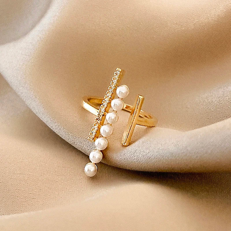 Flirty Pearl Ring
