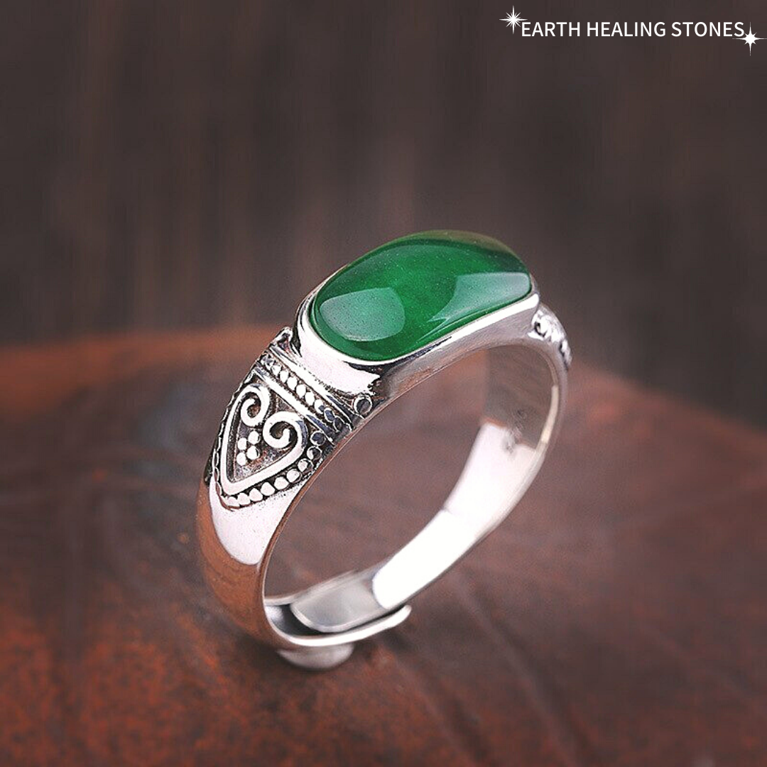 Vintage Jade Gemstone Ring Silver